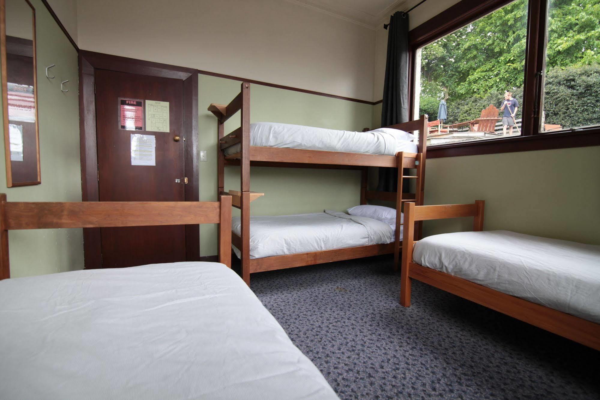 Manor House Backpackers Hostel Dunedin Ngoại thất bức ảnh