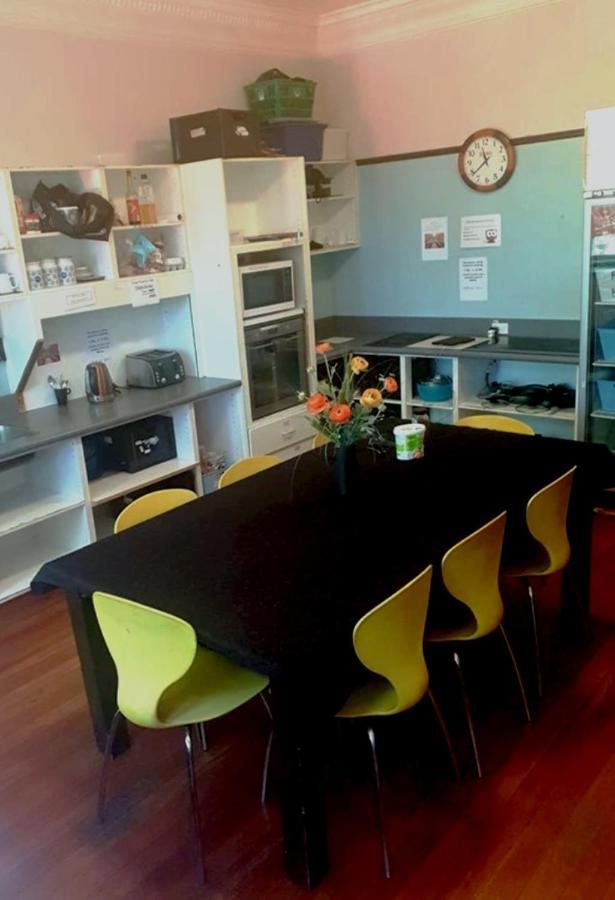 Manor House Backpackers Hostel Dunedin Ngoại thất bức ảnh